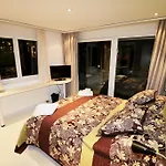 尼可莱塔公寓 萨斯费