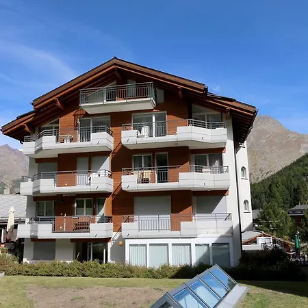 Nicoletta Saas-Fee